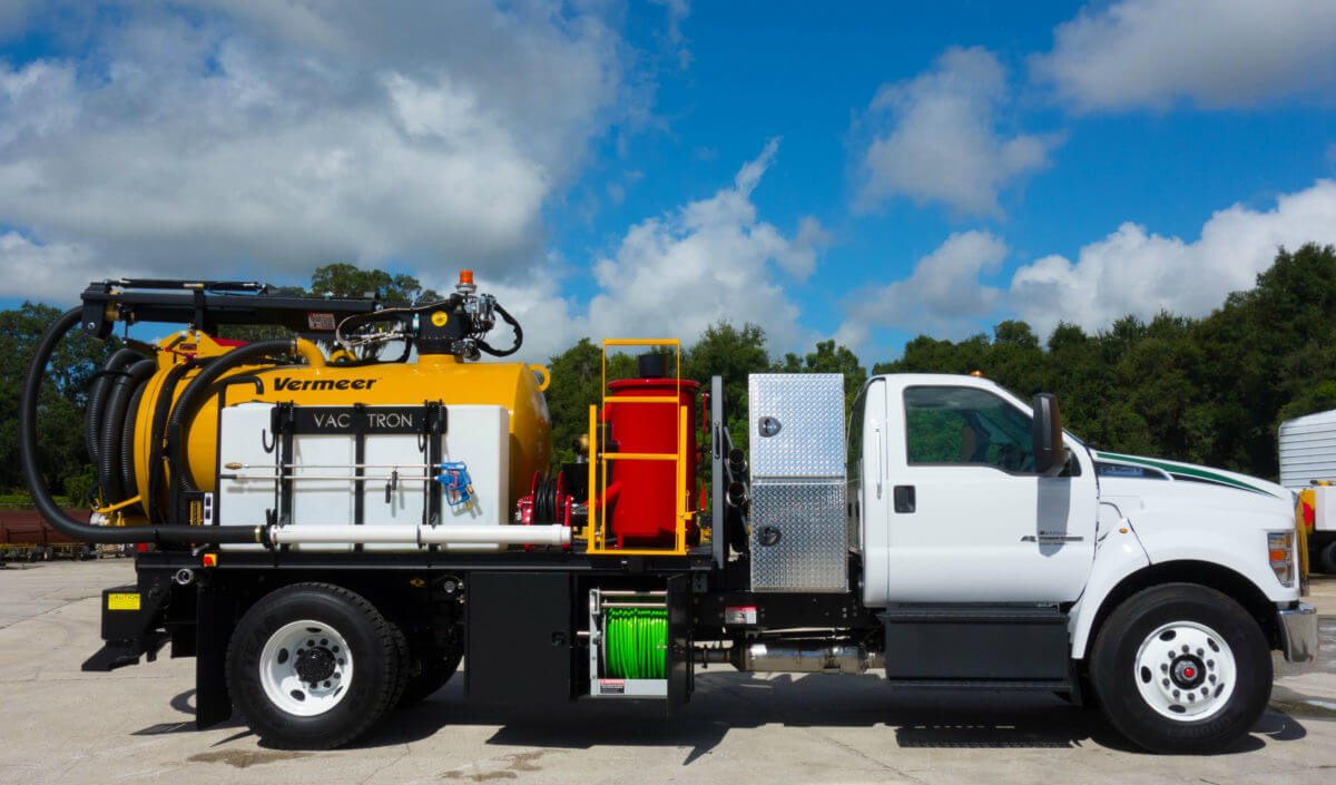 HydroVac Truck with Jetter